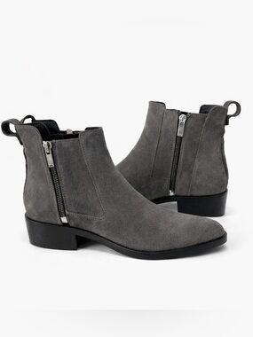 Aquatalia Reeta Gray Suede Ankle Boots Low heel square Waterproof Italy Size 8